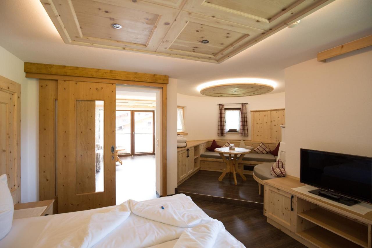 Landhaus Schnoeller Tannheim Exteriör bild